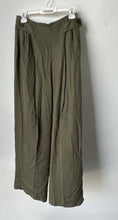 Load image into Gallery viewer, Banana Republic Womens Green Flat Front Wide-Leg Trouser Pants Size 4
