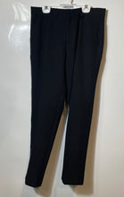 Load image into Gallery viewer, Izod Womens Husky Flat Front Pockets Straight Leg Dress Pants Size 16

