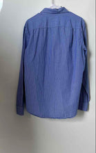 Load image into Gallery viewer, American Eagle Outfitters Mens Blue White Striped Cotton Button-Up Shirt Size M
