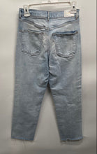 Load image into Gallery viewer, Express Womens Blue Denim Pockets Stretch Straight Leg Ankle Jeans Size 6R
