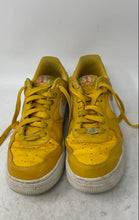 Load image into Gallery viewer, Nike Womens Air Force 1 Low '07 SE Yellow Lace-Up Sneaker Shoes Size 7.5
