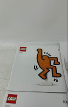 Load image into Gallery viewer, Lot Of 5 Pieces Lego Art Keith Haring Dancing Figures Building Toy Manual Books

