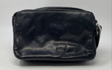 Load image into Gallery viewer, Perlina Womens Black Leather Inner Outer Pocket Shoulder Bag
