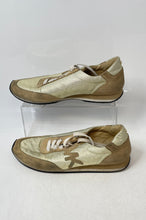 Load image into Gallery viewer, Michael Kors Womens Stanton Gold Brown Low Top Lace-Up Sneaker Shoes Size 8.5M
