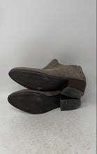 Load image into Gallery viewer, Lucky Brand Womens Folley Gray Suede Almond Toe Pull-On Ankle Booties Size 9.5M
