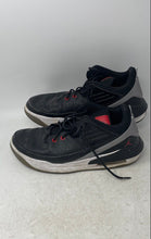 Load image into Gallery viewer, Nike Mens Jordan Max Aura 5 DZ4353-061 Black Red Sneaker Shoes Size 12
