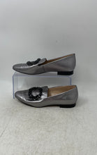 Load image into Gallery viewer, Karl Lagerfeld Womens Noor Silver Black Casual Loafer Shoes Size US 5M EUR 35
