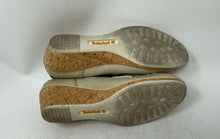 Load image into Gallery viewer, Timberland Womens Beige Leather Slip-On Wedge Pump Heels Size 11
