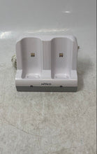 Load image into Gallery viewer, Nyko Technologies 87000-A50 Charge Station For Nintendo Wii Controllers Untested

