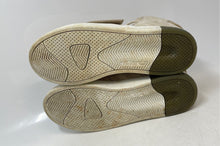 Load image into Gallery viewer, Adidas Womens Tubular Invader B39366 Beige Mid Top Sneaker Shoes Size 6.5
