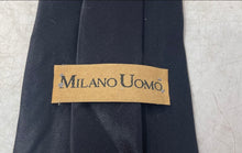 Load image into Gallery viewer, Milano Uomo Mens Black Silk Adjustable Keeper Loop Formal Pointed Tie
