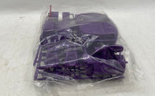 Load image into Gallery viewer, Revell Monogram 1:25 Scale Sting Ray III Concept Car Plastic Model Kit In Box
