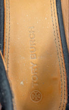 Load image into Gallery viewer, Authentic Tory Burch Womens Black Leather Slip-On Loafers Shoes Size 11M Worn
