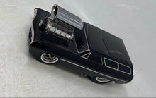 Load image into Gallery viewer, Muscle Machines Black Diecast Collectible 1965 Chevelle Wagon Model Car Toy
