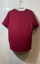 Load image into Gallery viewer, Guess Mens Red Short Sleeve Crew Neck Regular Fit Pullover T-Shirt Size 2XL
