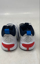 Load image into Gallery viewer, Nike Boys Team Hustle D11 DV8996-105 White Lace-Up Sneakers Shoes Size 11C
