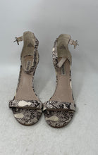 Load image into Gallery viewer, Steve Madden Womens Born Brown Beige Snakeskin Print Ankle Strap Sandals Sz 11M
