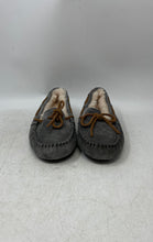 Load image into Gallery viewer, UGG Womens Dakota Gray Suede Moc Toe Lined Lace-Up Boat Shoes Size 5
