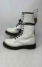 Load image into Gallery viewer, Dr. Martens Womens White Leather Lace-Up Round Toe Ankle Combat Boots Sz EUR 39
