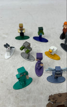 Load image into Gallery viewer, Lot Of Mixed Jada Toys Minecraft Nano Metalfigs Diecast Mini Figures 15 Pcs

