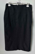 Load image into Gallery viewer, Express Womens Black Back Zip Slit Stretch Straight &amp; Pencil Skirt Size 10
