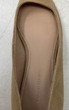 Load image into Gallery viewer, Banana Republic Womens Light Brown Leather Slip-On Ballet Flats Size 9 M
