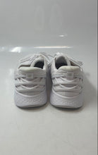 Load image into Gallery viewer, Kizik Womens Athens White Low Top Lace-Up Running Sneaker Shoes Size 6
