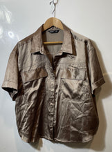 Load image into Gallery viewer, Authentic Simply Vera Vera Wang Womens Brown Short Sleeve Button-Up Shirt Sz XL

