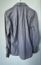 Load image into Gallery viewer, Hugo Boss Mens Gray Pinstripe Long Sleeve Slim Fit Stretch Dress Shirt Size 15.5

