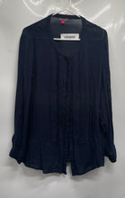 Load image into Gallery viewer, Vince Camuto Womens Blue Long Sleeve Button Front Blouse Top Size 2X
