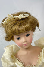 Load image into Gallery viewer, 2 Pcs Franklin Heirloom Disney Cinderella &amp; Brinn&#39;s Collectible Porcelain Dolls
