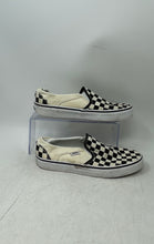 Load image into Gallery viewer, Vans Womens Classic 507452 White Black Check Slip-On Sneakers Shoes Size 7
