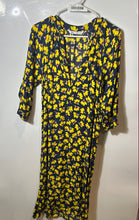 Load image into Gallery viewer, Zara Womens Multicolor Floral 3/4 Sleeve Round Neck A-Line Dress Size Small
