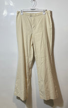 Load image into Gallery viewer, Banana Republic Womens Harrison Beige Flat Front Stretch Trouser Pants Size 10
