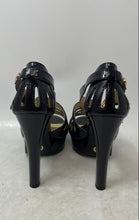 Load image into Gallery viewer, Michael Kors Womens Joslin Black Gold Patent Leather Platform Sandals Size 7M
