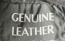 Load image into Gallery viewer, Navarre Leather Company Mens Black Sleeveless Front Snap Biker Vest Size 5X

