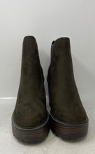 Load image into Gallery viewer, Soda Womens Green Round Toe Block Heel Slip-On Ankle Chelsea Boots Size 10
