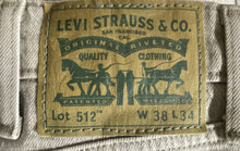 Load image into Gallery viewer, Levi's Mens Light Green Denim Pockets Distressed Straight Leg Jeans Size 38x34

