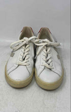 Load image into Gallery viewer, Vert Womens White And Red Leather Low Top Lace-Up Sneaker Shoes Size 9
