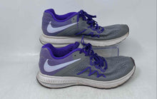 Load image into Gallery viewer, Nike Womens Zoom Winflo 3 Gray Purple Low Top Lace-Up Sneaker Shoes Size 8
