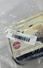 Load image into Gallery viewer, Magnifier With 2 LED Interchangeable Warm And Cold Lampshade Not Tested
