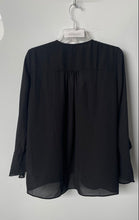 Load image into Gallery viewer, Vince Camuto Womens Black Ruffle Bell Sleeve V-Neck Pullover Blouse Top Size M
