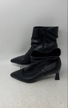 Load image into Gallery viewer, Naturalizer Womens Tribute Black Pointed Toe Side Zip Slouchy Ankle Booties 8W
