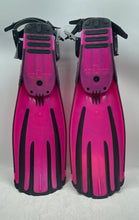 Load image into Gallery viewer, Mares Avanti Quattro Pink Black Open Heel Bungee Scuba Diving Fins Size Small
