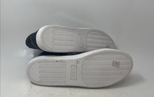 Load image into Gallery viewer, Guess Mens White Black Leather Lace-Up Sneaker Shoes Size 10.5 Dirty With Tag

