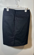 Load image into Gallery viewer, Ann Taylor Loft Womens Black Flat Front Back Zip Straight &amp; Pencil Skirt Size 2
