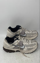 Load image into Gallery viewer, Nike Womens Air Zoom Vomero 5 FJ2028-001 Beige Lace-Up Sneakers Shoes Size 8.5
