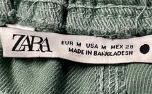 Load image into Gallery viewer, Zara Womens Green Raw Hem Front Pockets Drawstring Waist Ankle Pants Size Medium
