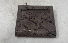 Load image into Gallery viewer, MB Womens Brown Animal Print Inner Pockets Credit Card Slots Bifold Wallet
