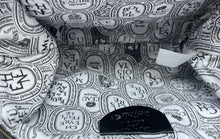 Load image into Gallery viewer, Diptyque Paris Womens White Black Pebbled Leather Zipper Cosmetic Makeup Bag

